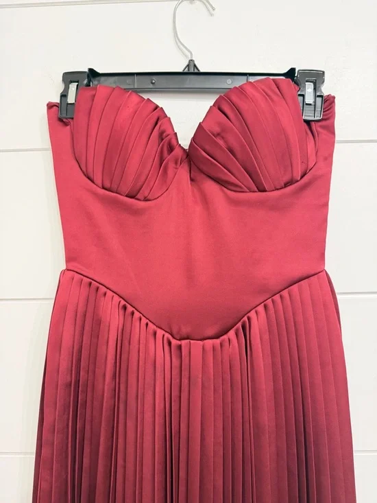 New! House of CB Cabernet Marcella Strapless Pleated Maxi Dress XS 36302 - Picture 10 of 16